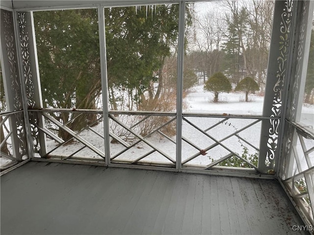 view of unfurnished sunroom