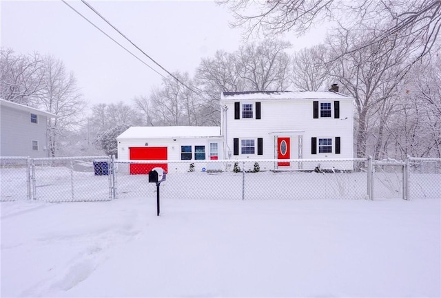 view of front facade featuring a garage