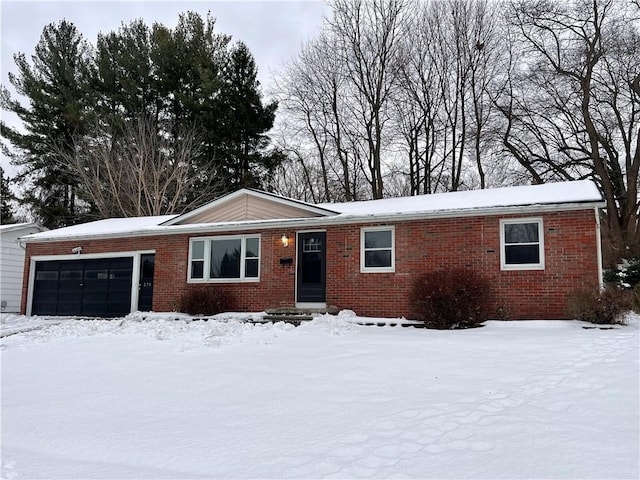 single story home featuring a garage