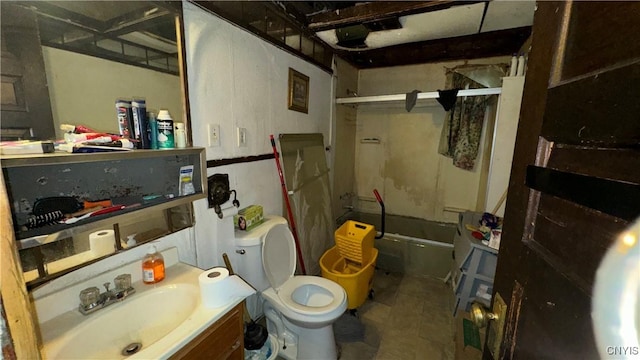 full bathroom featuring vanity, shower / washtub combination, and toilet