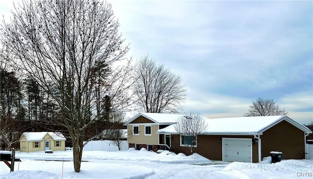 view of front of house featuring a garage