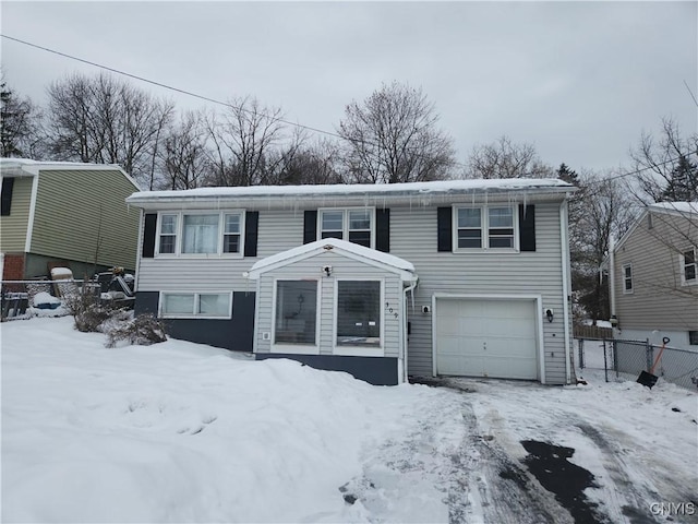 view of front of house featuring a garage