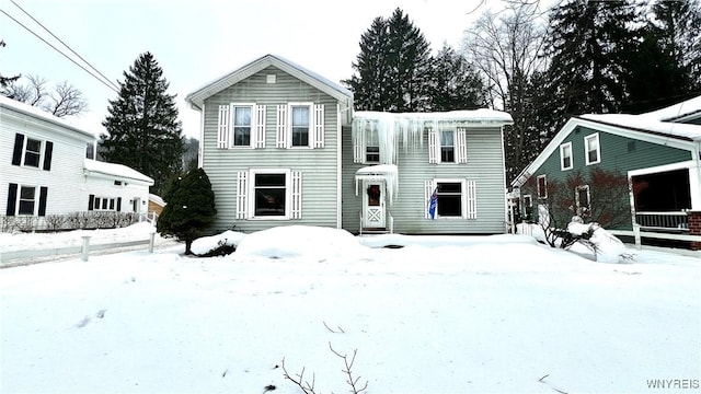 view of front of property