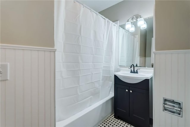 bathroom featuring vanity and shower / tub combo