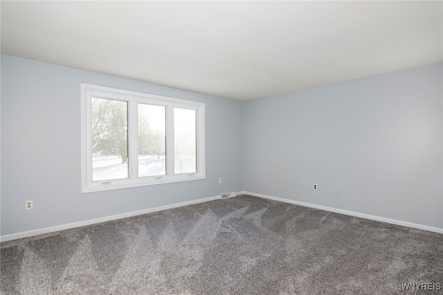 5293E Chestnut Ridge Rd Unit E, Orchard Park, NY 14127 - carpeted empty room featuring baseboards