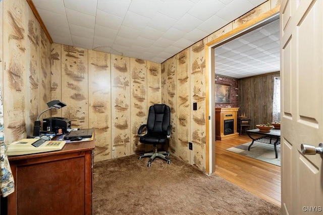 office space with hardwood / wood-style floors