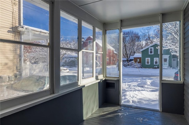 view of unfurnished sunroom