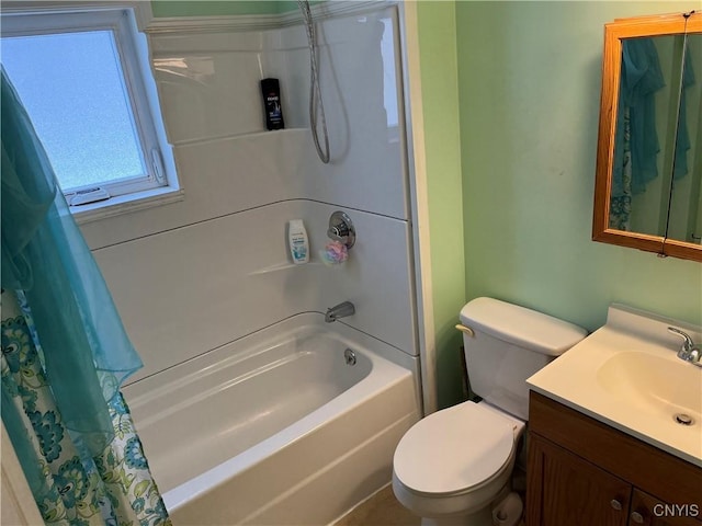 full bathroom featuring shower / bathtub combination with curtain, vanity, and toilet