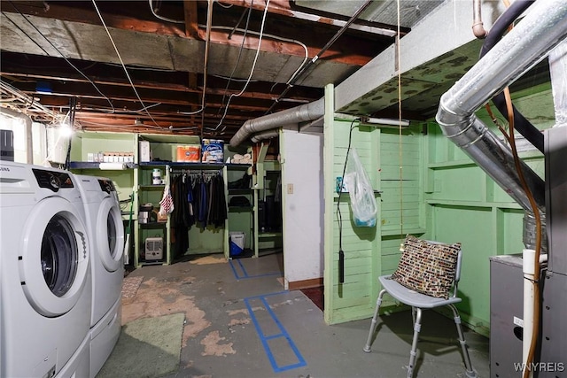 basement with washer and dryer