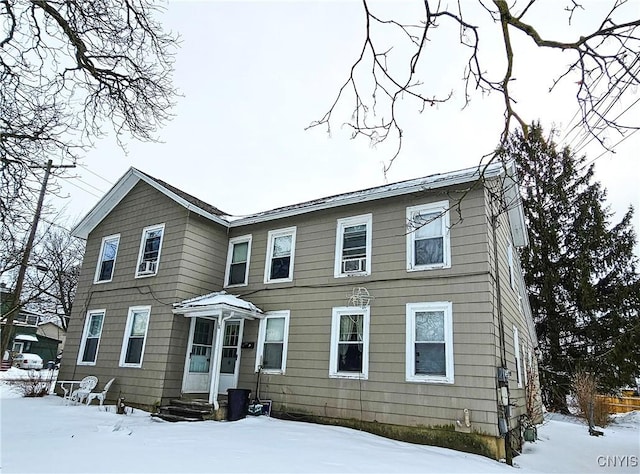 view of front of house