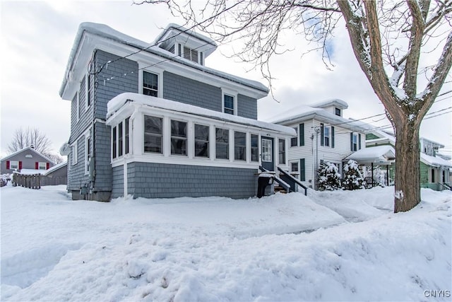 view of front of home