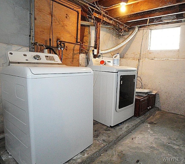 laundry area featuring washer and dryer