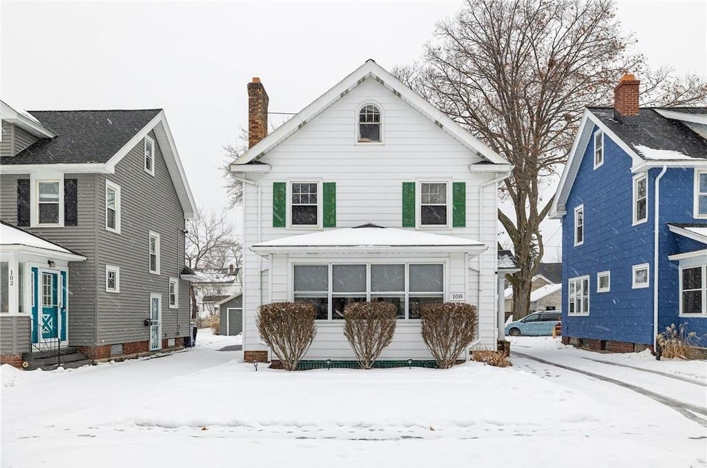 view of front of house