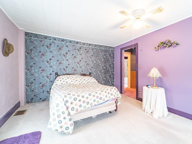 bedroom featuring carpet floors and ceiling fan