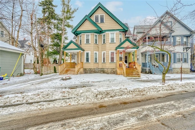 view of front of home