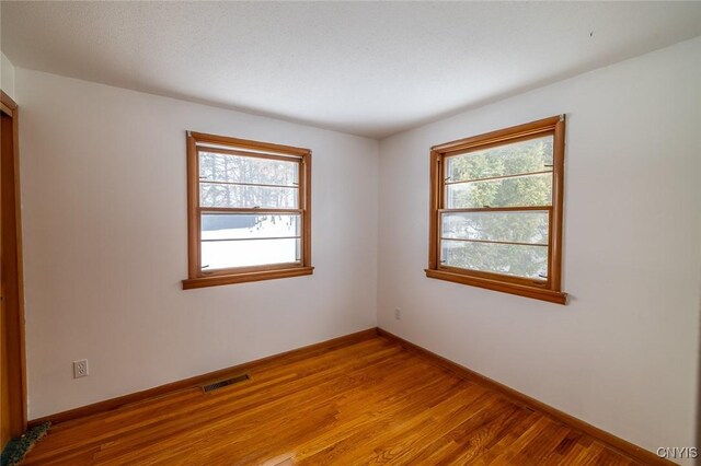 520 Lynch Ave, Syracuse, NY 13207 - photo 18