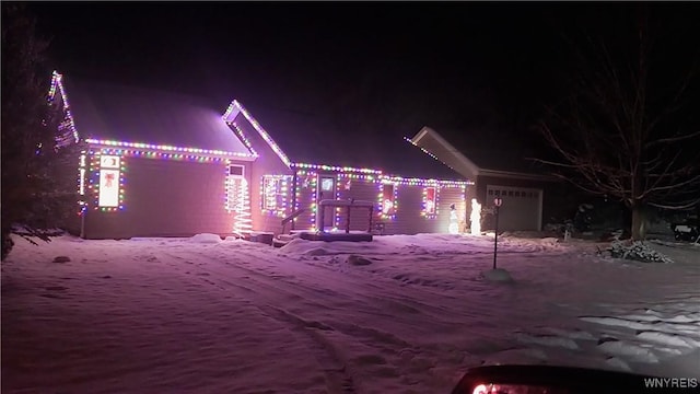 view of front of house featuring a garage