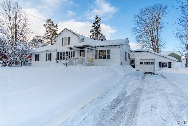 view of front of house featuring a garage