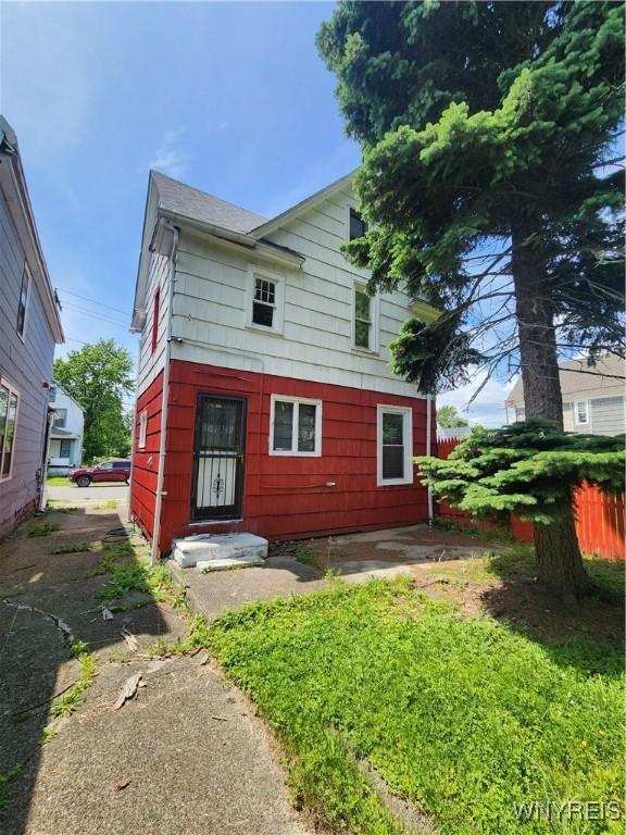 67 Montana Ave, Buffalo, NY 14211 - rear view of property
