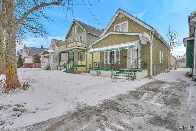 view of front of home