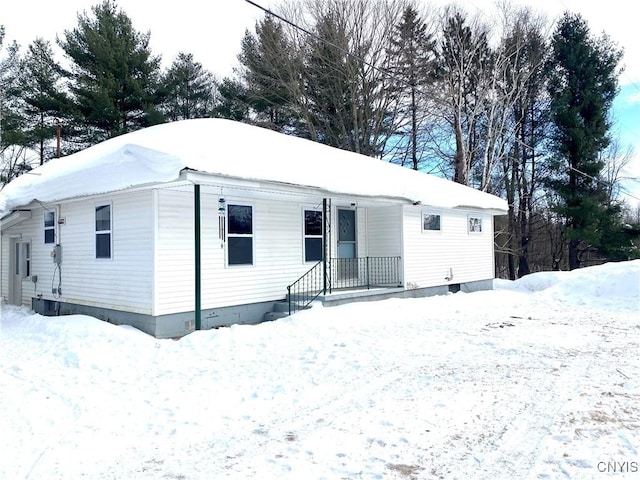 view of front of property