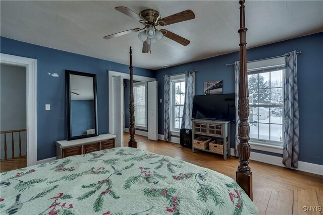 bedroom with ceiling fan