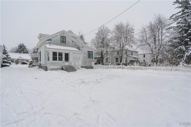 view of front of home