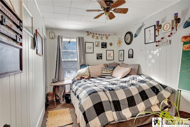 bedroom featuring ceiling fan and carpet flooring