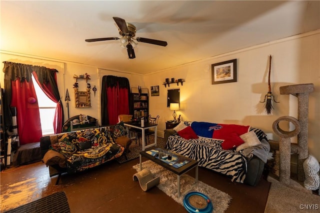 living area featuring ceiling fan