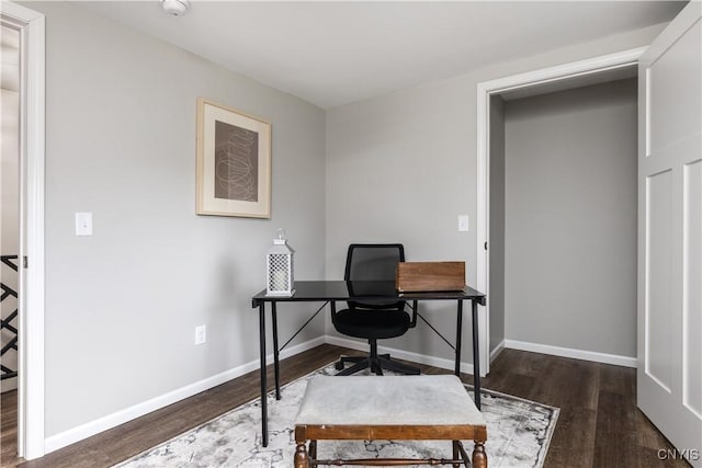 office area with dark hardwood / wood-style flooring