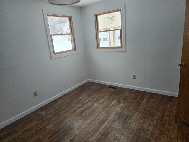 7639 Cardinal Rd, Wolcott, NY 14590 - photo 9