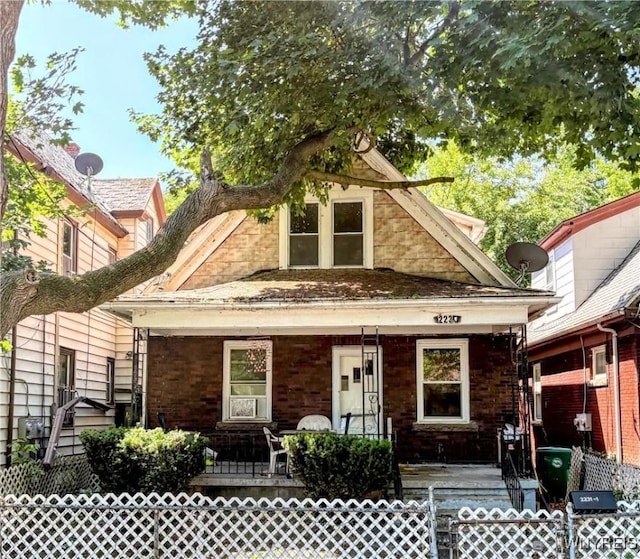 2231 Cudaback Ave, Niagara Falls, NY 14303 - photo 1
