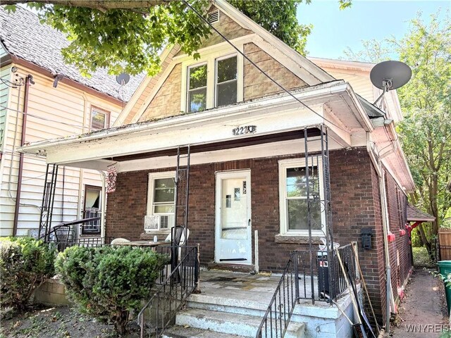 2231 Cudaback Ave, Niagara Falls, NY 14303 - photo 2