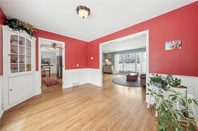 dining room with light hardwood / wood-style floors