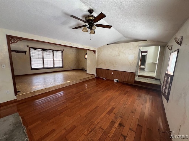 8610 Goodrich Rd, Clarence, NY 14032 - photo 8
