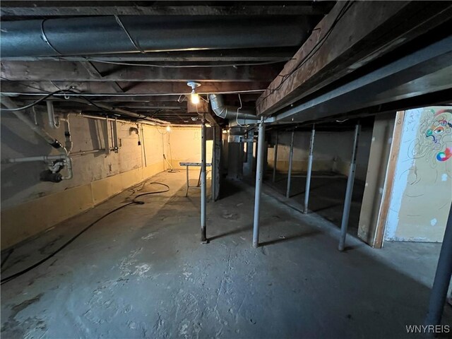 8610 Goodrich Rd, Clarence, NY 14032 - photo 27