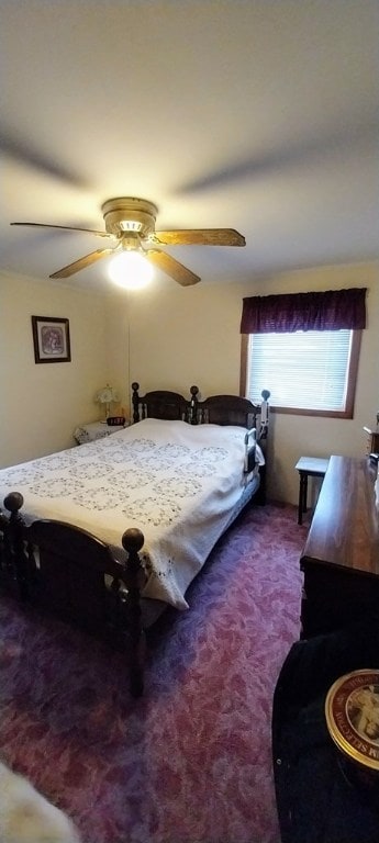 bedroom with carpet flooring and ceiling fan