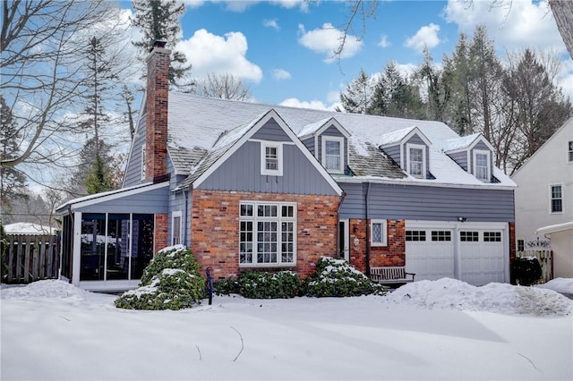 view of front of home with a garage