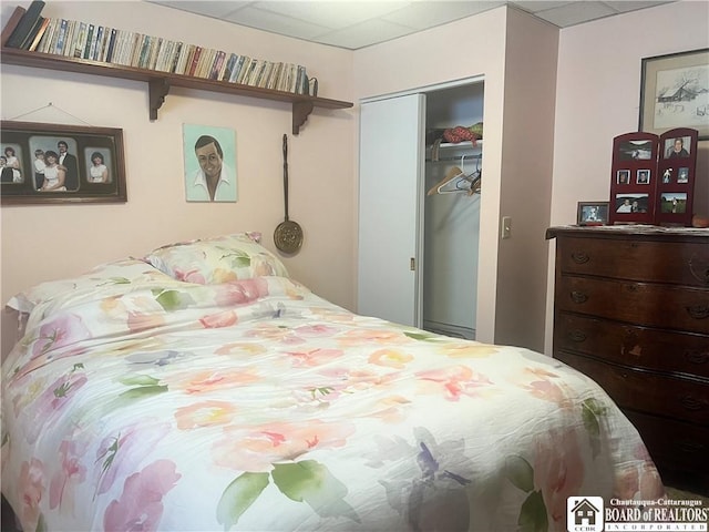 bedroom featuring a closet