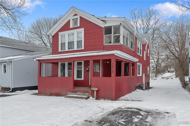 view of front of home