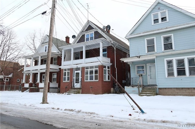 view of front of property