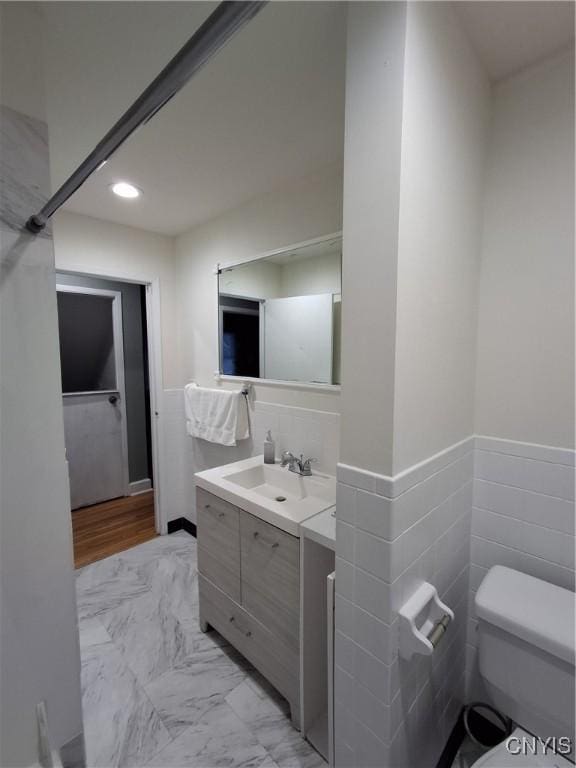 130 Beechwood Ave, Salina, NY 13088 - photo 9