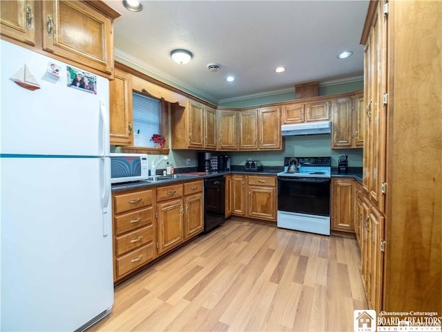 kitchen featuring crown molding, sink, white appliances, and light hardwood / wood-style floors