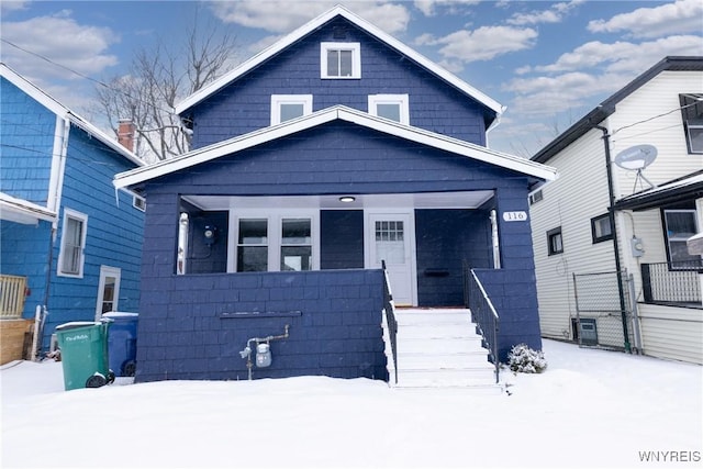 view of front of property