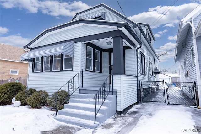 view of front of property