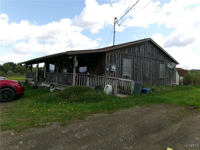 exterior space featuring a porch