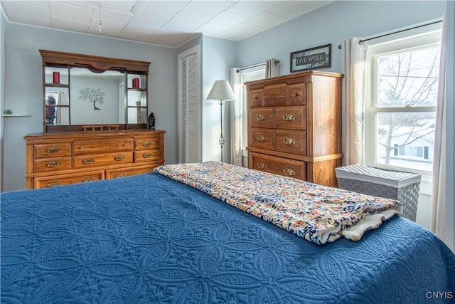 bedroom featuring a closet