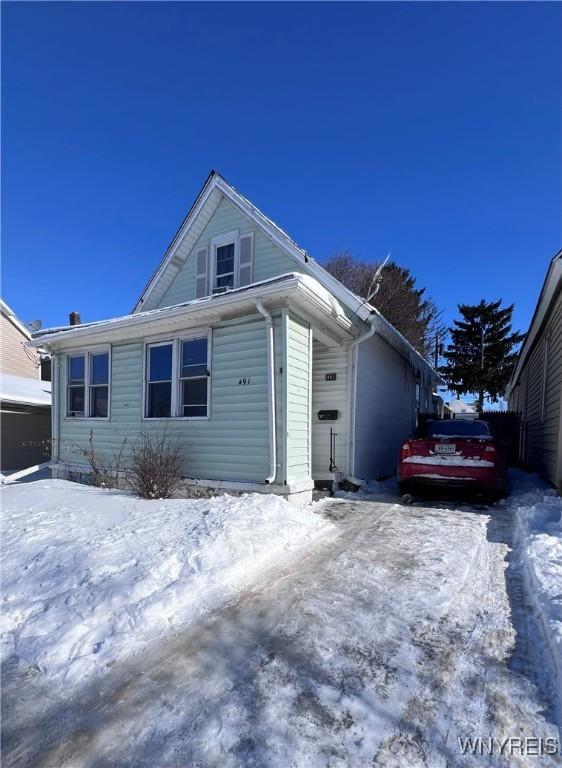 view of front of home