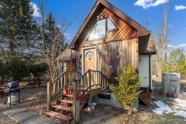 view of chalet / cabin