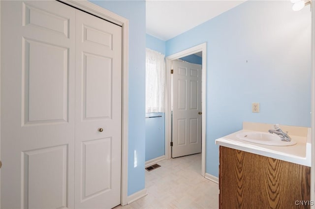 bathroom featuring vanity